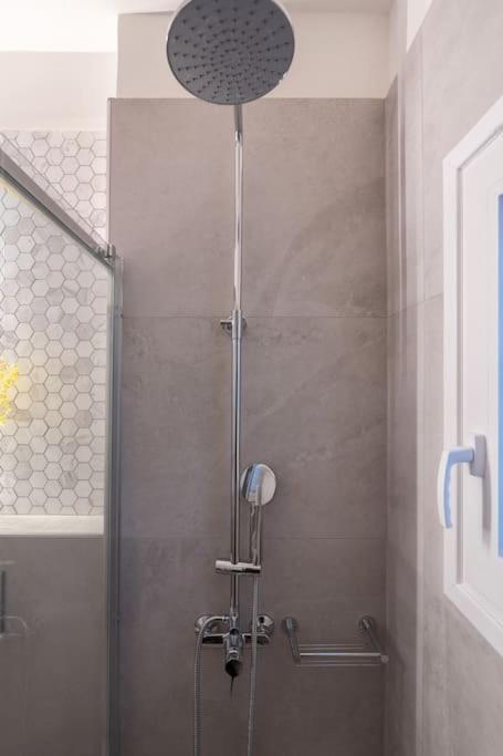 Modern At Edem Apartment *