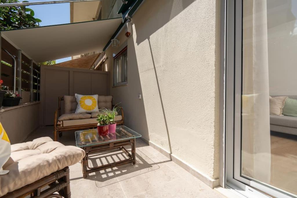 Modern At Edem Apartment Athens