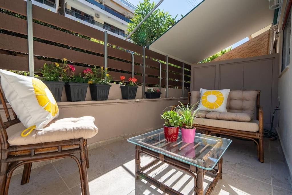 Modern At Edem * Atina